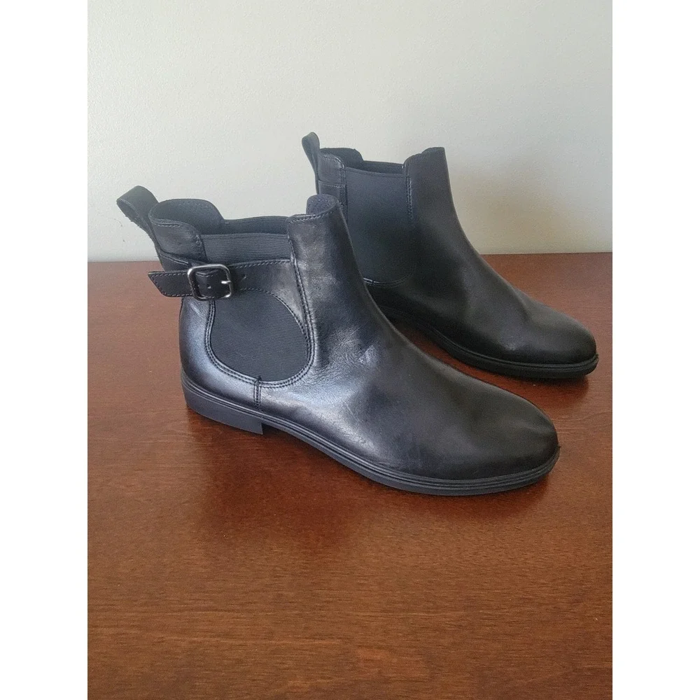 ECCO Dress Classic 15 Women's Black Leather Chelsea Ankle Boots Round Toe 10 EUC